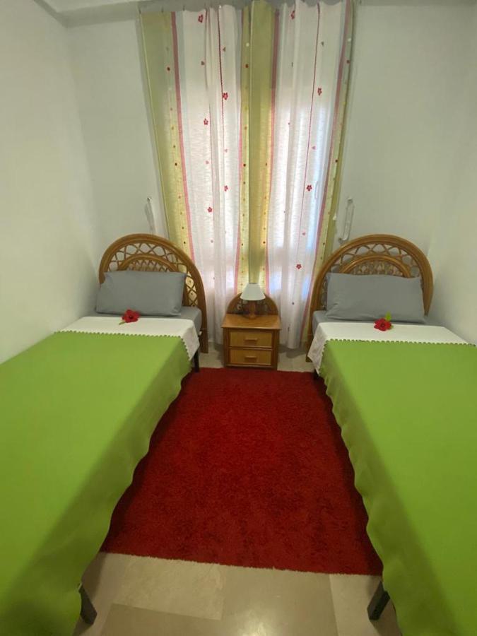 Spacious 2-bedroom *