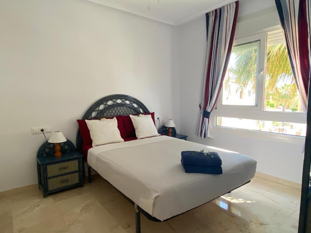 Spacious 2-bedroom *